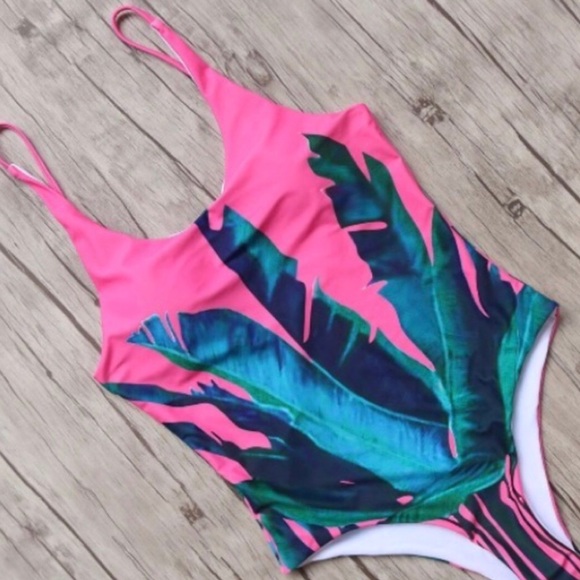 💕RESTOCKED! Hot Pink & Palm Patterned Swimsuit💕 - Picture 3 of 5